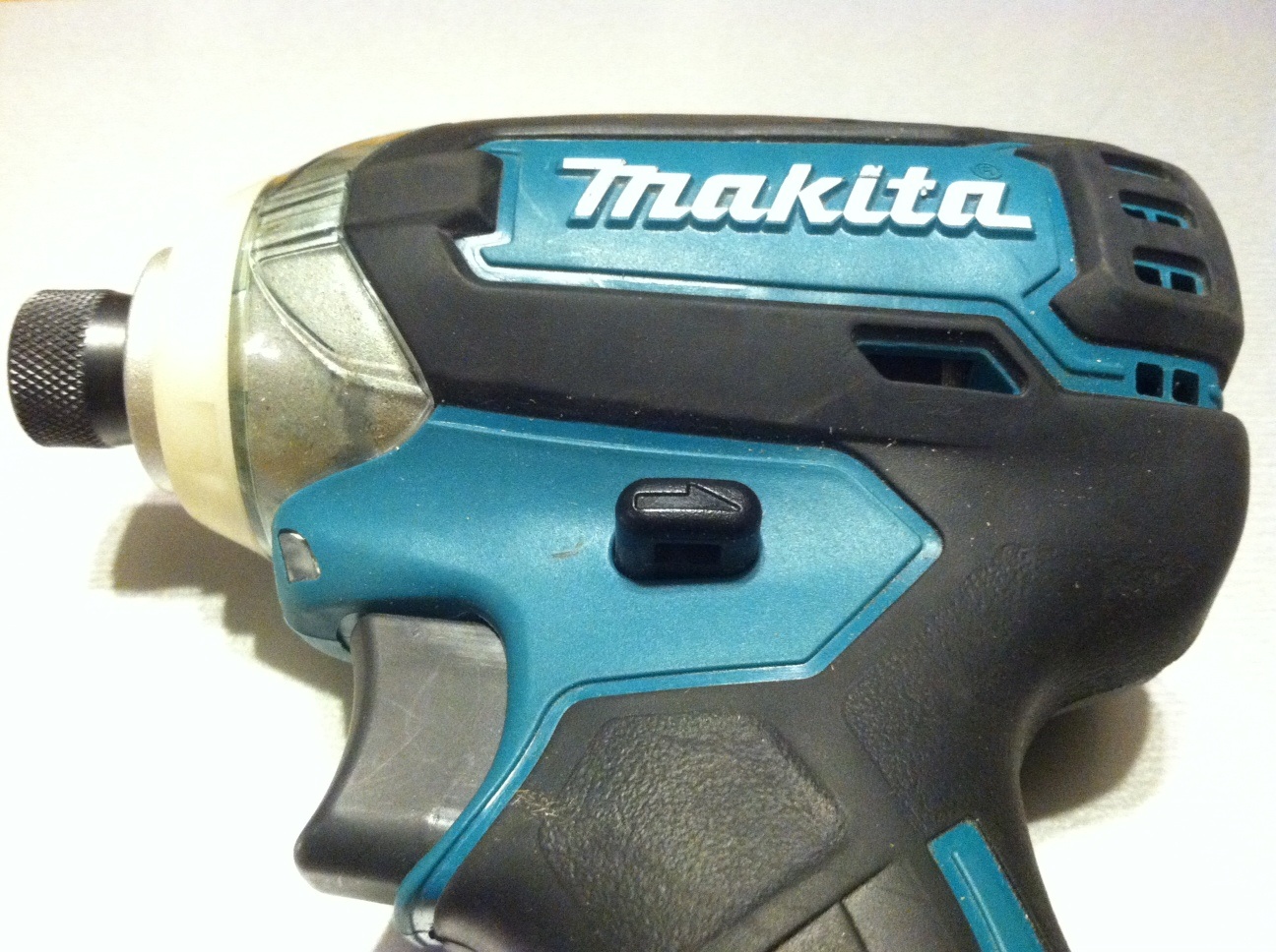 Makita LXDT06 Impact Driver Review on Tool Box Buzz Tool Box Buzz