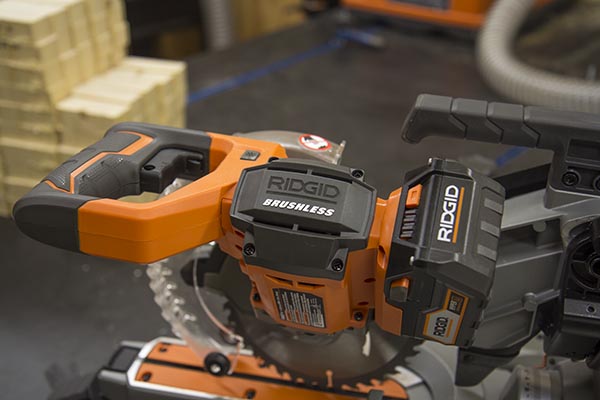 Cordless ridgid miter online saw