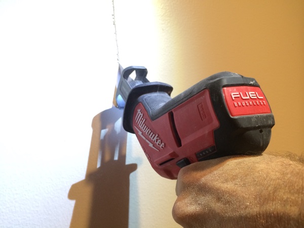 Milwaukee m12 hackzall discount review