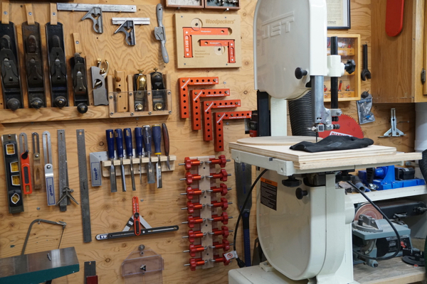 Woodpeckers - What a beautiful walnut Clamping Square Plus storage