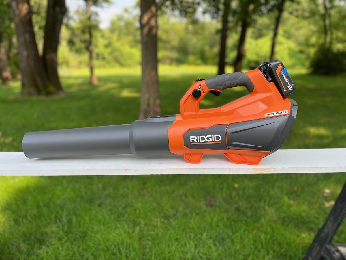 Ridgid battery leaf online blower