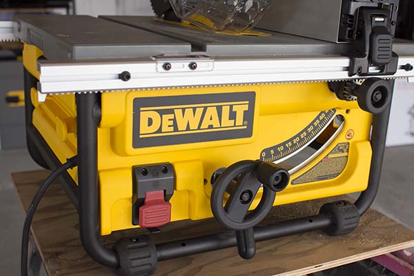 DEWALT DWE7480 Table Saw Controls | Tool Box Buzz Tool Box Buzz